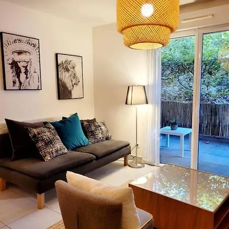 Lil Bretech - T2 Avec Terrasse, Parking Et Wifi Apartment *