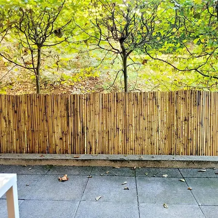 Lil Bretech Apartman