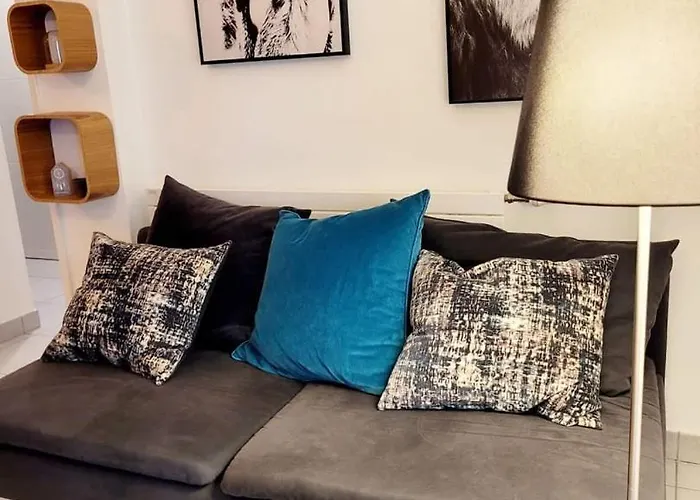 Lil Bretech Apartment *